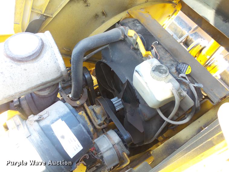 image for item DB7302 2002 John Deere 310 SG backhoe