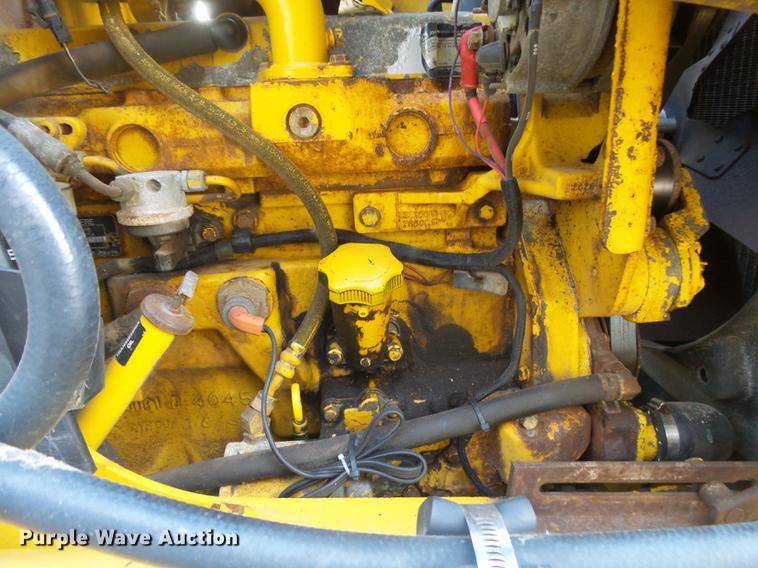 image for item DB7302 2002 John Deere 310 SG backhoe