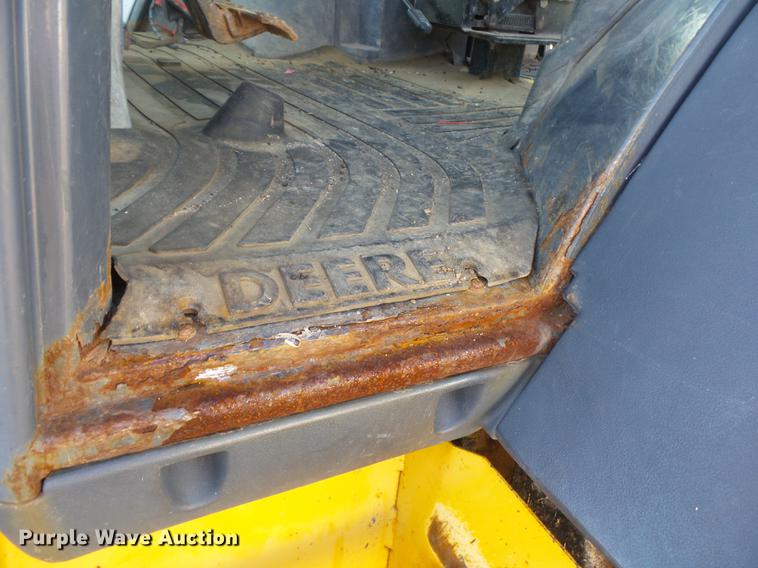 image for item DB7302 2002 John Deere 310 SG backhoe