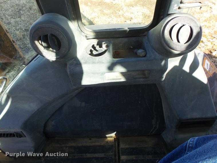 image for item DB7302 2002 John Deere 310 SG backhoe