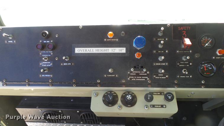 image for item DC0544 1991 Oshkosh T1500 fire truck