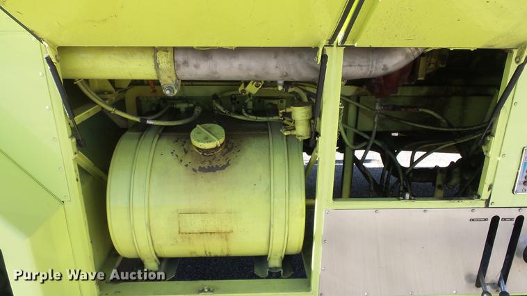 image for item DC0544 1991 Oshkosh T1500 fire truck