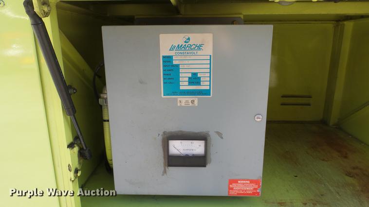 image for item DC0544 1991 Oshkosh T1500 fire truck