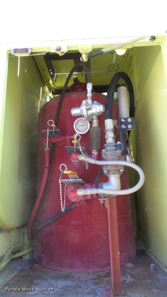 image for item DC0544 1991 Oshkosh T1500 fire truck