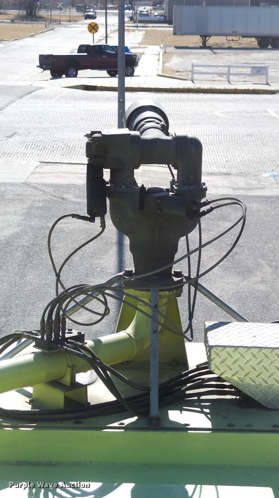 image for item DC0544 1991 Oshkosh T1500 fire truck