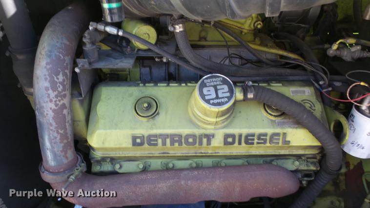 image for item DC0544 1991 Oshkosh T1500 fire truck