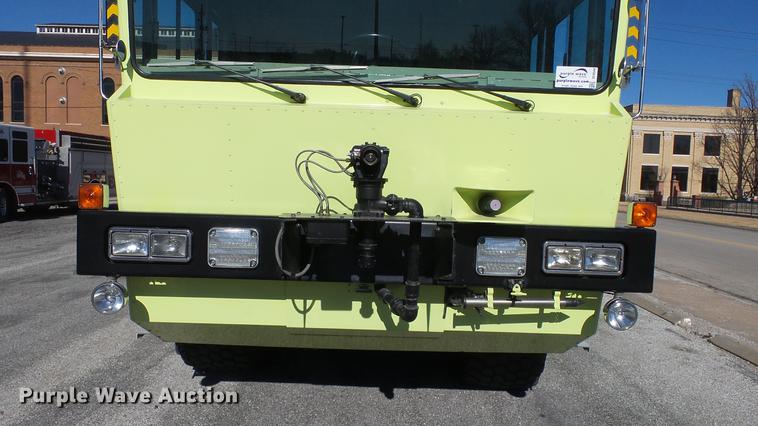 image for item DC0544 1991 Oshkosh T1500 fire truck