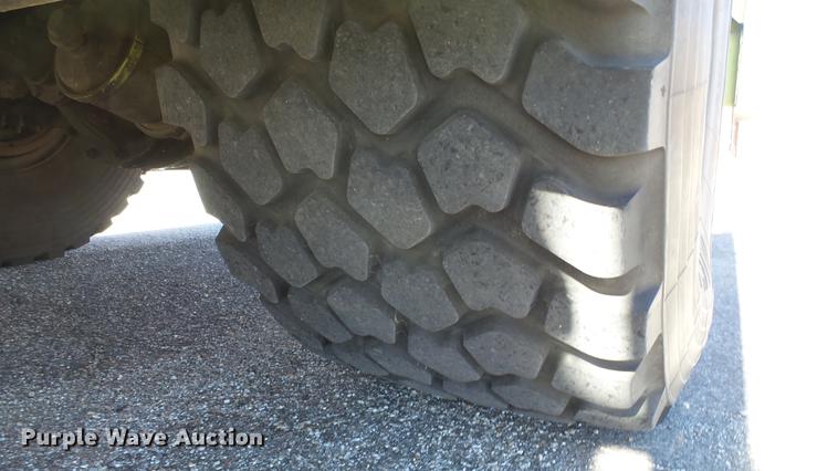 image for item DC0544 1991 Oshkosh T1500 fire truck