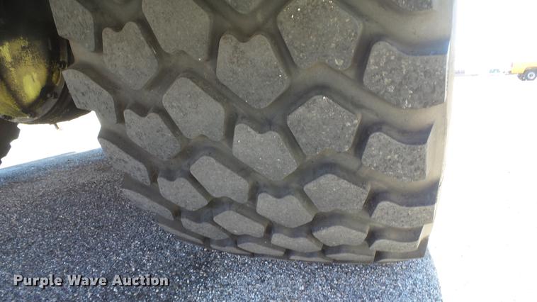 image for item DC0544 1991 Oshkosh T1500 fire truck