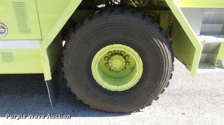 image for item DC0544 1991 Oshkosh T1500 fire truck