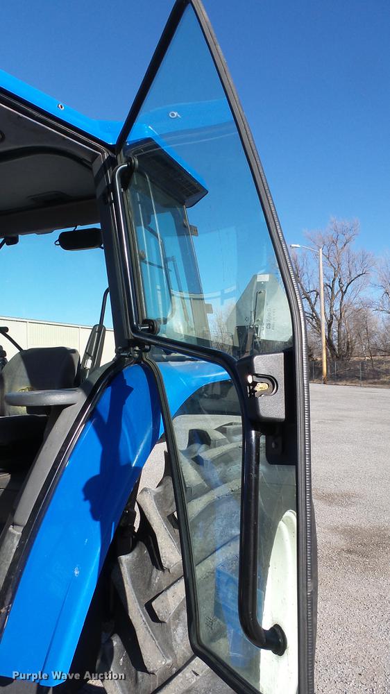 image for item DC0548 New Holland TS90 tractor