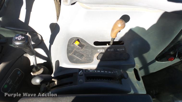 image for item DC0548 New Holland TS90 tractor