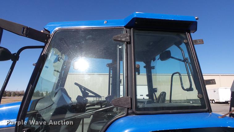 image for item DC0548 New Holland TS90 tractor