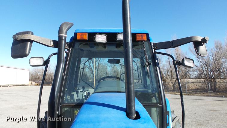 image for item DC0548 New Holland TS90 tractor