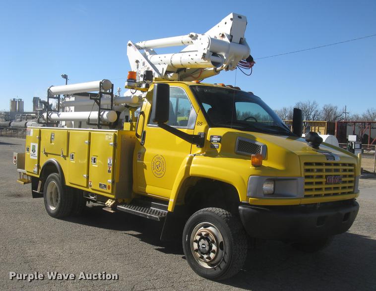 image for item DC2346 2008 GMC C5500 bucket truck