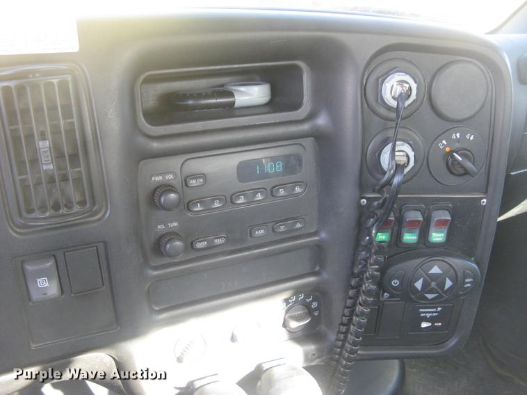 image for item DC2346 2008 GMC C5500 bucket truck