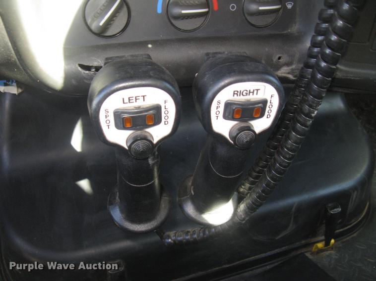 image for item DC2346 2008 GMC C5500 bucket truck