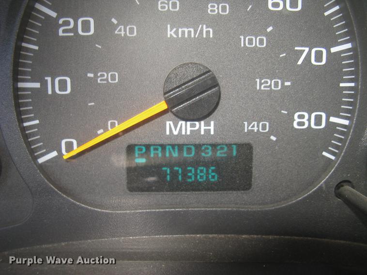 image for item DC2346 2008 GMC C5500 bucket truck