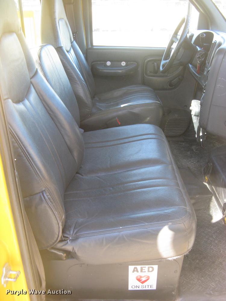 image for item DC2346 2008 GMC C5500 bucket truck