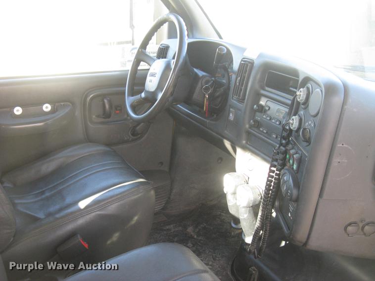 image for item DC2346 2008 GMC C5500 bucket truck