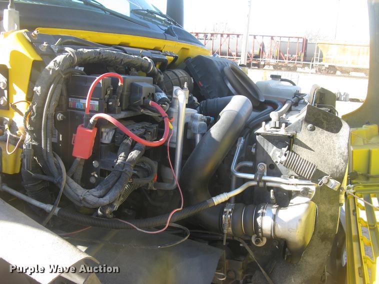 image for item DC2346 2008 GMC C5500 bucket truck