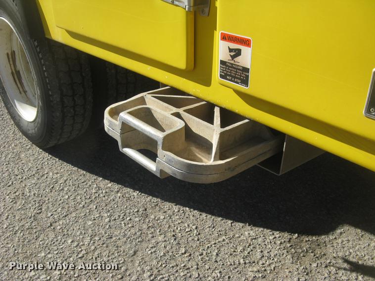 image for item DC2346 2008 GMC C5500 bucket truck