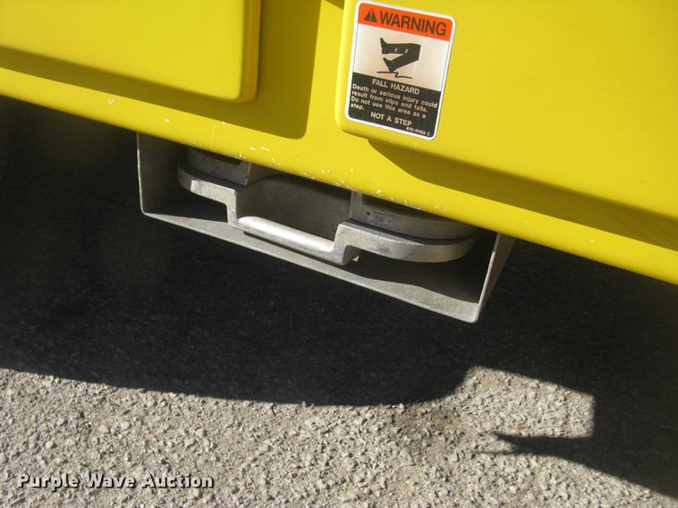 image for item DC2346 2008 GMC C5500 bucket truck