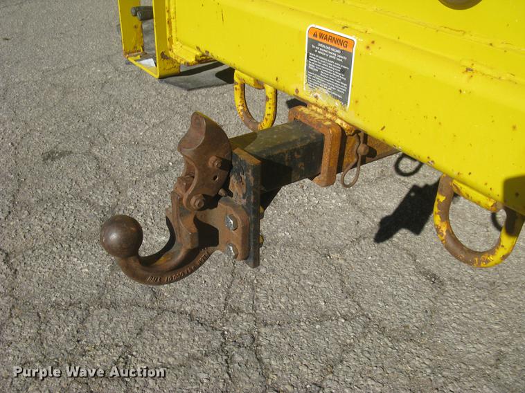 image for item DC2346 2008 GMC C5500 bucket truck