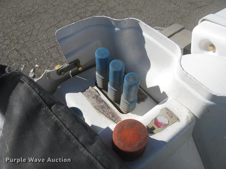 image for item DC2346 2008 GMC C5500 bucket truck