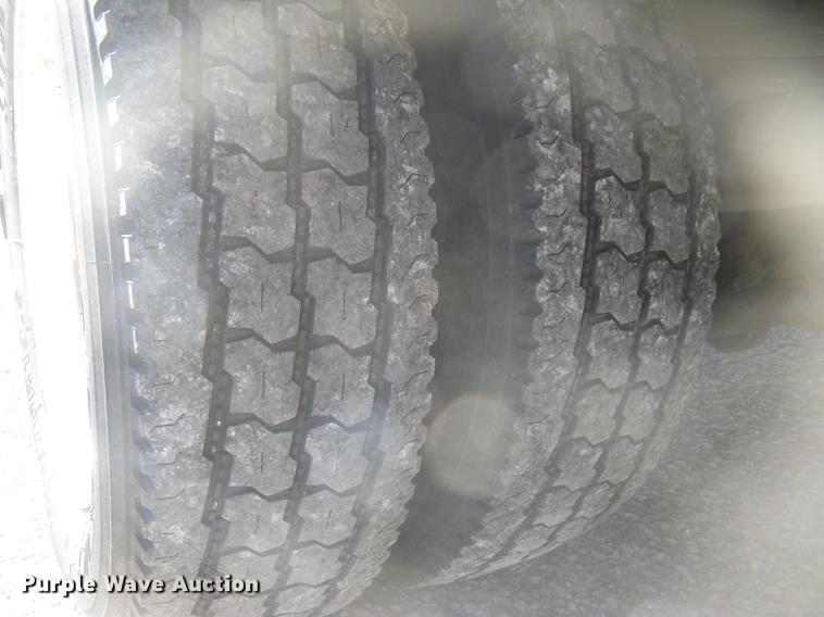 image for item DC2346 2008 GMC C5500 bucket truck