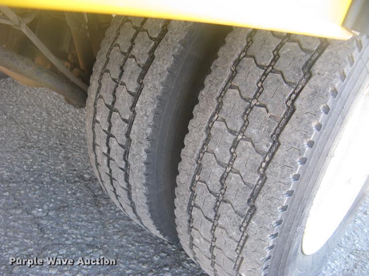 image for item DC2346 2008 GMC C5500 bucket truck