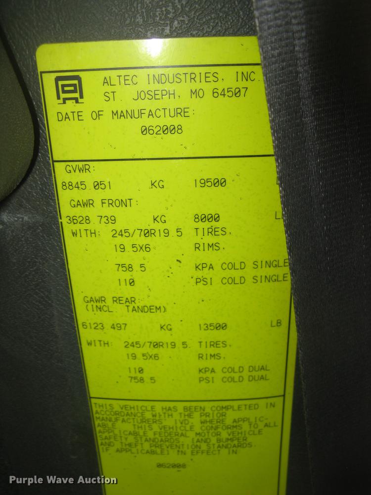 image for item DC2346 2008 GMC C5500 bucket truck