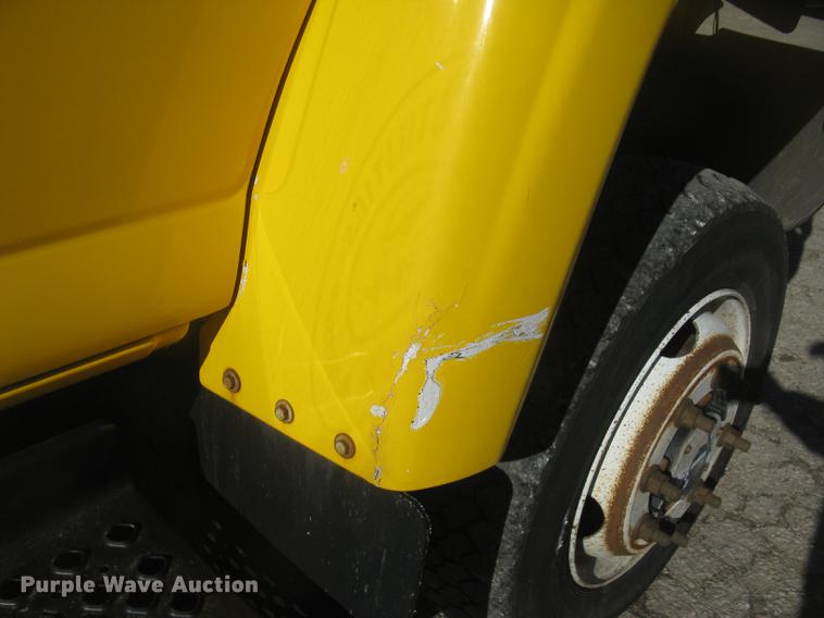 image for item DC2346 2008 GMC C5500 bucket truck