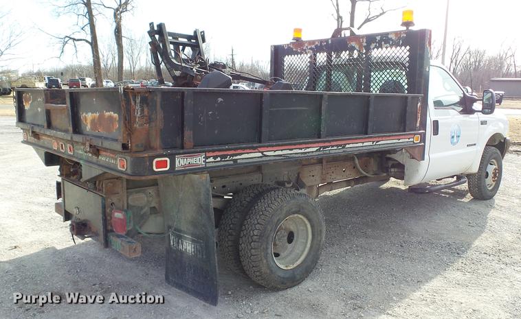 image for item DC5686 2002 Ford F350  XL Super Duty dump bed pickup truck