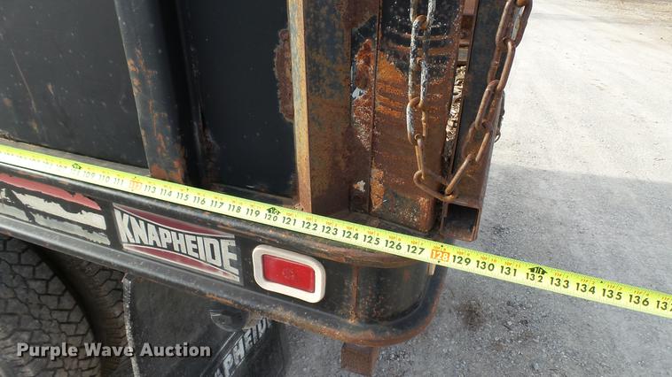 image for item DC5686 2002 Ford F350  XL Super Duty dump bed pickup truck