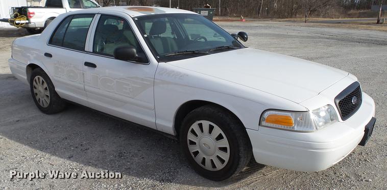 image for item DC5687 2008 Ford Crown Victoria Police Interceptor