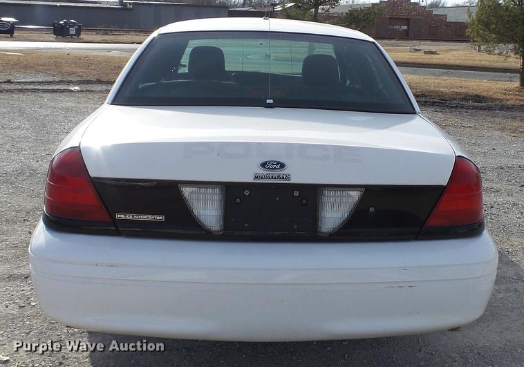 image for item DC5687 2008 Ford Crown Victoria Police Interceptor