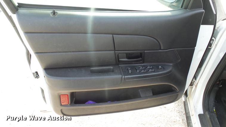 image for item DC5687 2008 Ford Crown Victoria Police Interceptor