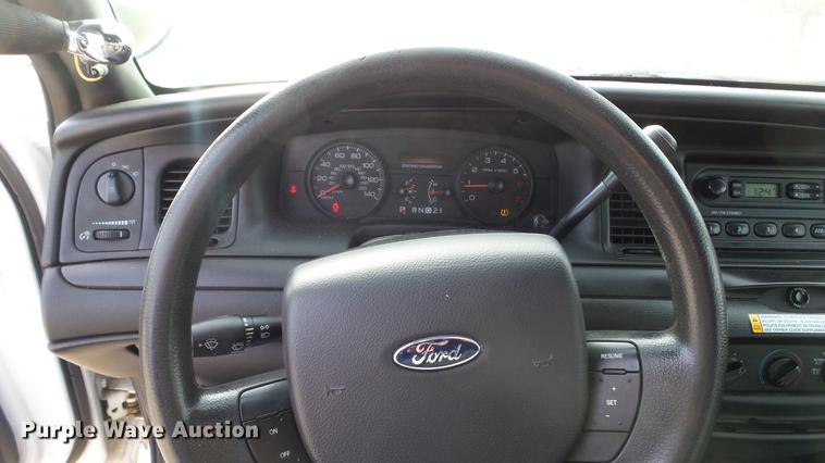 image for item DC5687 2008 Ford Crown Victoria Police Interceptor