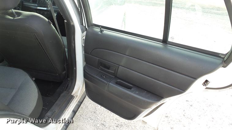 image for item DC5687 2008 Ford Crown Victoria Police Interceptor