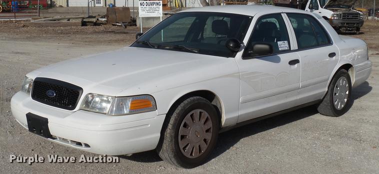 image for item DC5688 2007 Ford Crown Victoria Police Interceptor