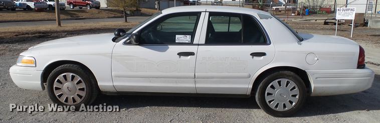 image for item DC5688 2007 Ford Crown Victoria Police Interceptor