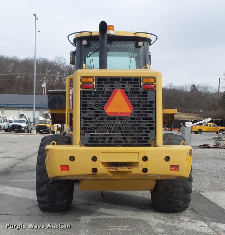 image for item DC7427 2003 John Deere 624H wheel loader