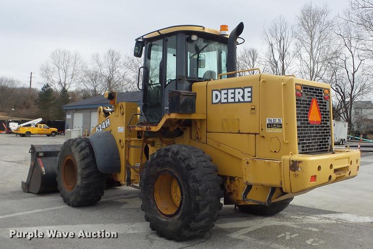 image for item DC7427 2003 John Deere 624H wheel loader