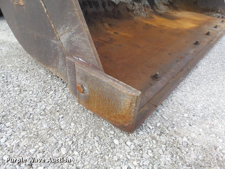 image for item DC7427 2003 John Deere 624H wheel loader