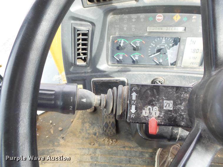 image for item DC7427 2003 John Deere 624H wheel loader
