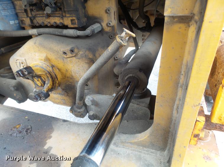 image for item DC7427 2003 John Deere 624H wheel loader