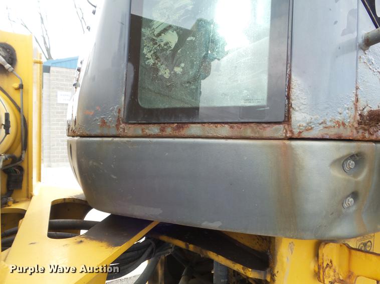 image for item DC7427 2003 John Deere 624H wheel loader