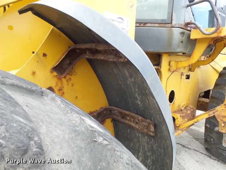 image for item DC7427 2003 John Deere 624H wheel loader