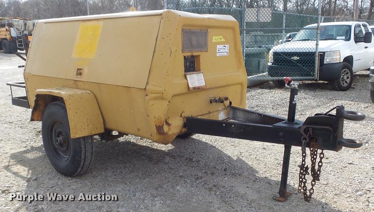 image for item DC7428 1984 Ingersoll Rand air compressor